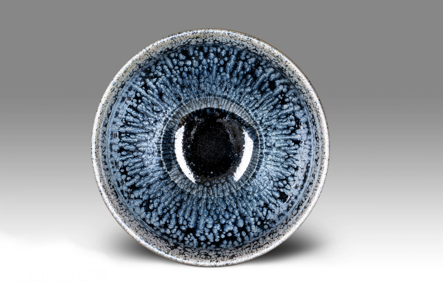 Silver oil droplet