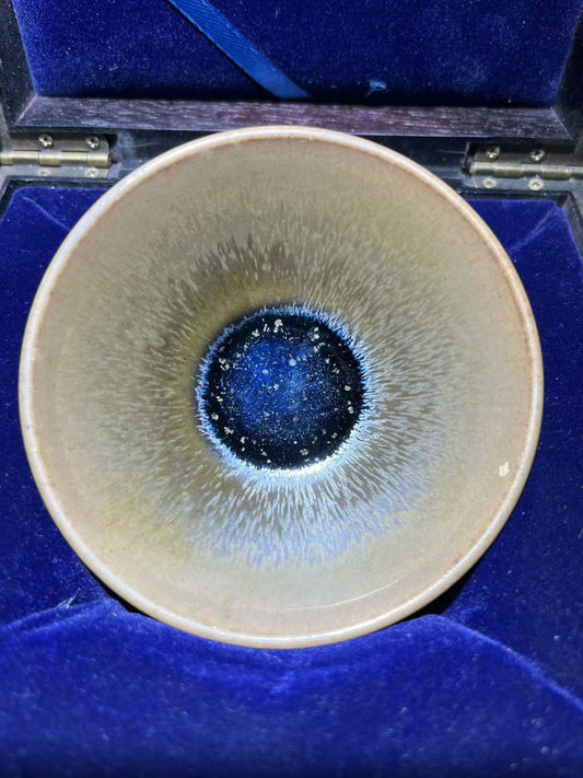 Wood fired kiln treasure out of twenty years made by master Lin Hui