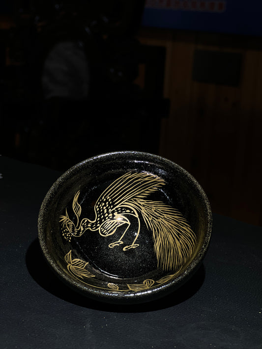 paint in gold